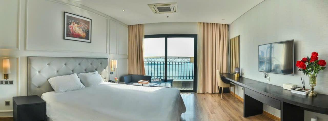 Golden Apartment With Sea View Da Nang Zewnętrze zdjęcie