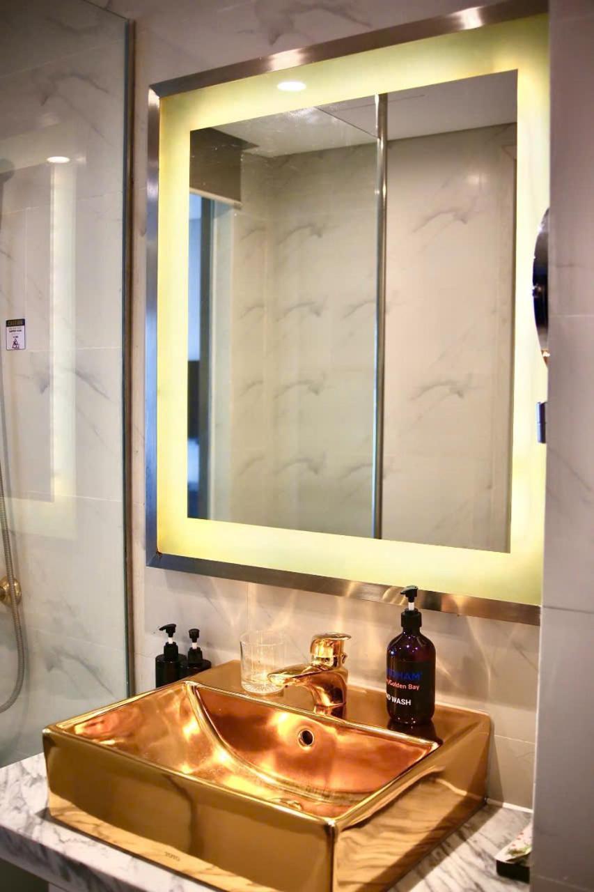 Golden Apartment With Sea View Da Nang Zewnętrze zdjęcie